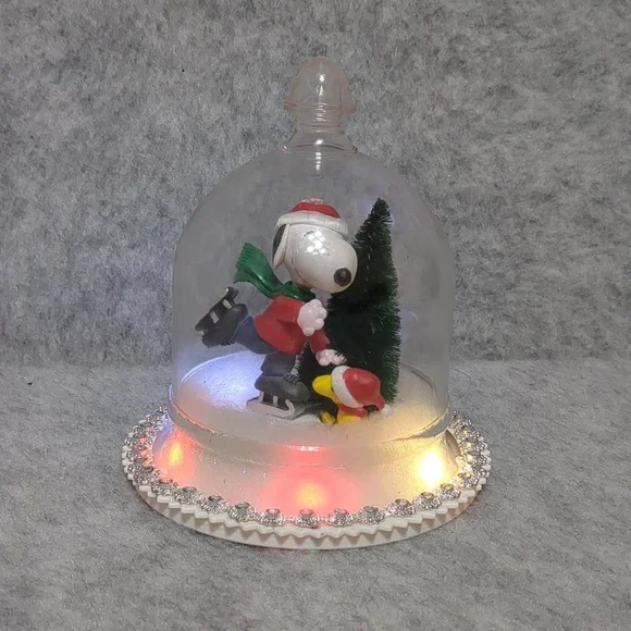 Gemmy IND. Snoopy and Woodstock musical with lights - Picture 1 of 7